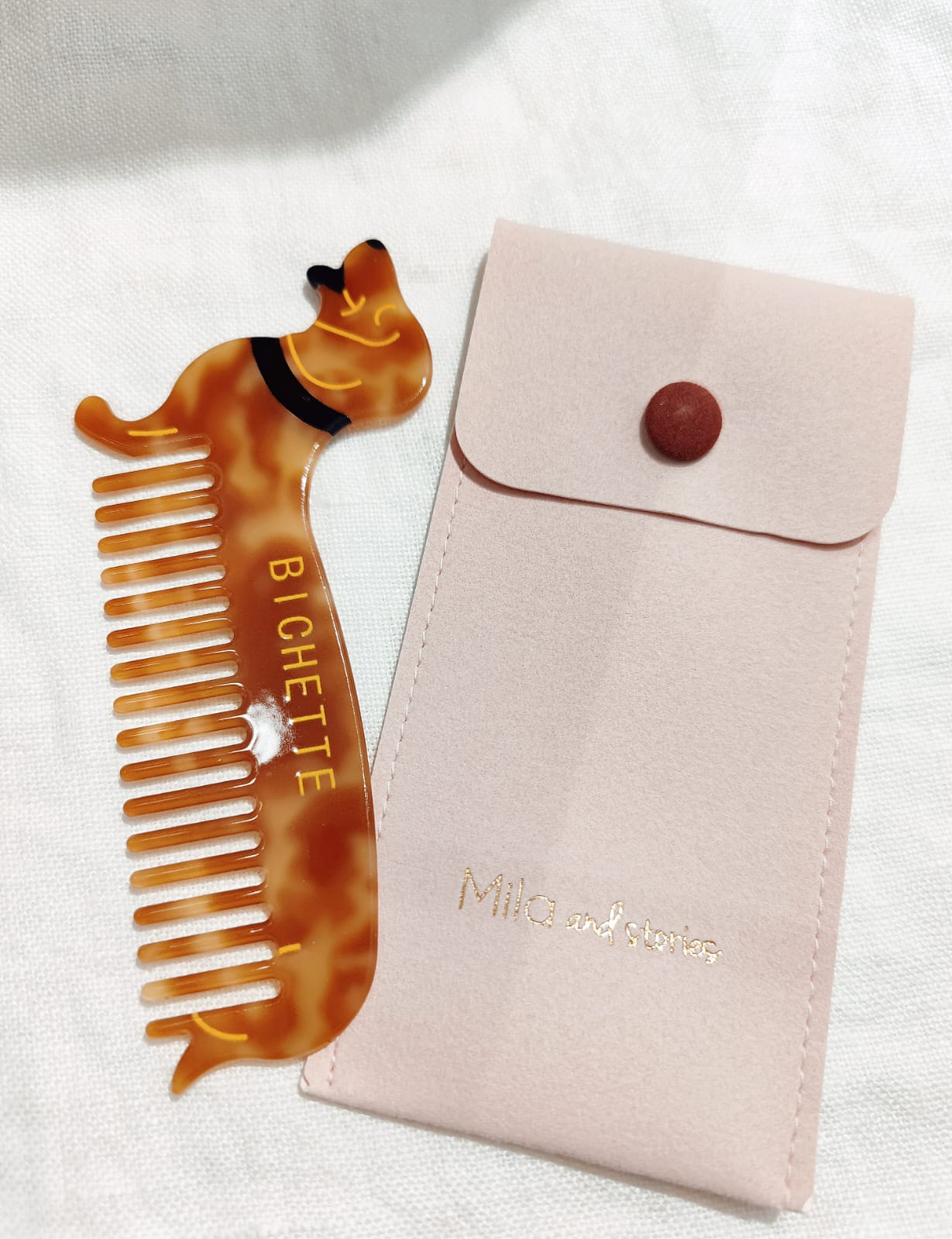 22745601-ecea-4ad1-8082-705661ba8c1c